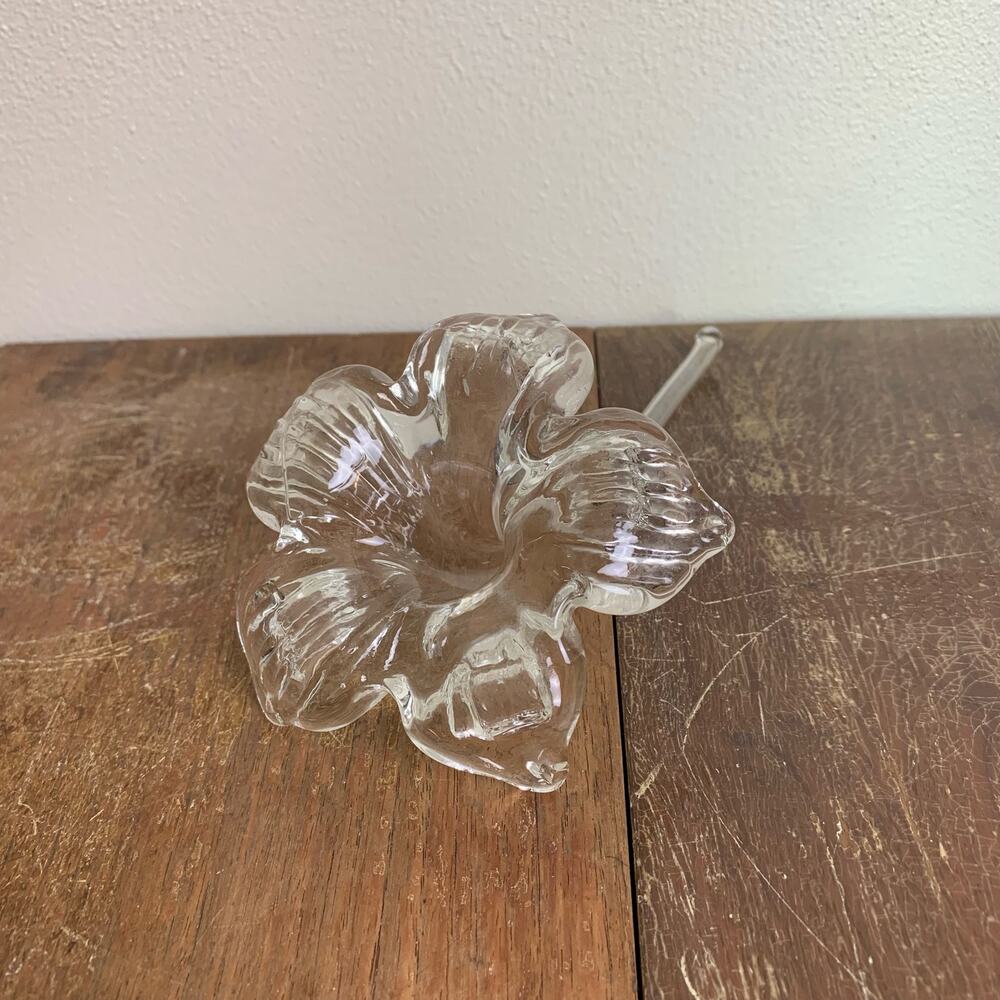 Silvestri blown glass Tiger Lily Flower shelf decor bud stem display vase